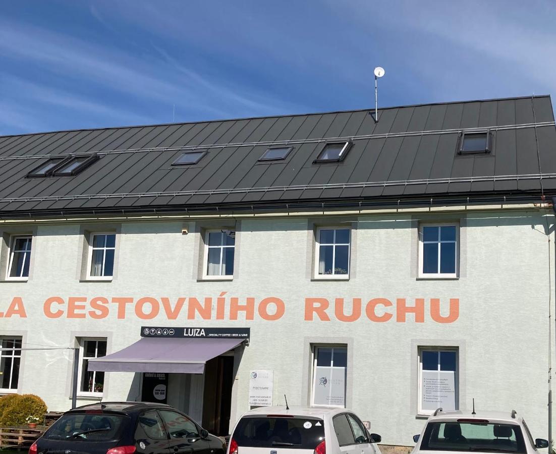 Apartmány pod Radhoštěm Rožnov pod Radhoštěm Exterior foto